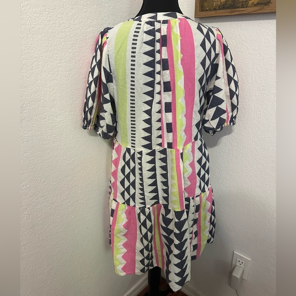 Velvet by Graham & Spencer Danica Short Tiered Neon Geo Jacquard Mini Dress - S - Picture 4 of 7